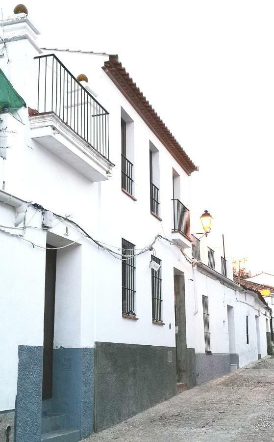 Casa Centenaria Con Encanto Zufre 외부 사진